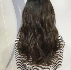 -明洞造型精品烫染