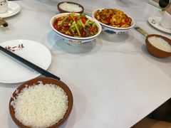 -独一佳老胡湘菜馆(矿山路店)
