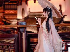 -汉仪华裳汉服馆(豫园店)