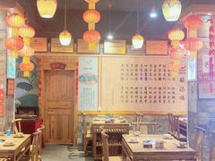 -快活林酸汤鱼鲜品火锅店(甲秀楼店)