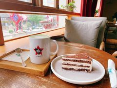 -雕刻时光咖啡馆(南院门店)