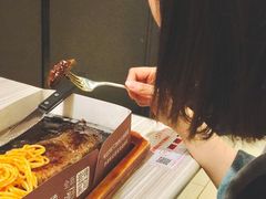 -必胜客(WOW贺州灵峰店)
