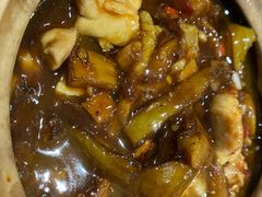 咸鱼鸡粒茄子煲-熠盛粤味(永康路店)