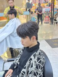 -M1山木造型国潮男士发型定制