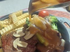 -香港新发烧腊茶餐厅(书城店)