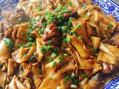 -壹阁胡羊焖饼(特色小吃街店)