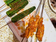 -小董哥烤串·爆汁大油边(故宫店)