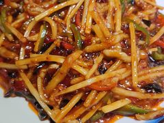 -靠山屯东北农家菜(八龙桥雅苑店)