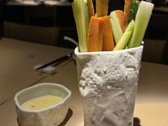 笔筒色拉-穹六人间 people 6(岳阳路店)