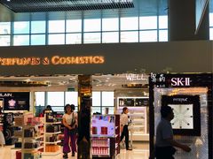 -中免(澳门机场免税店)