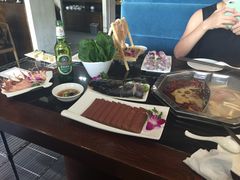 -重庆德庄火锅(体育中心店)