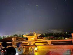 -敦煌山庄摘星阁