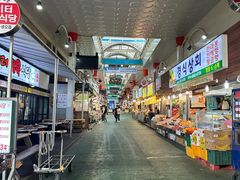 -西归浦每天偶来市场
