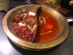 -沸炉重庆老火锅(军事博物馆店)