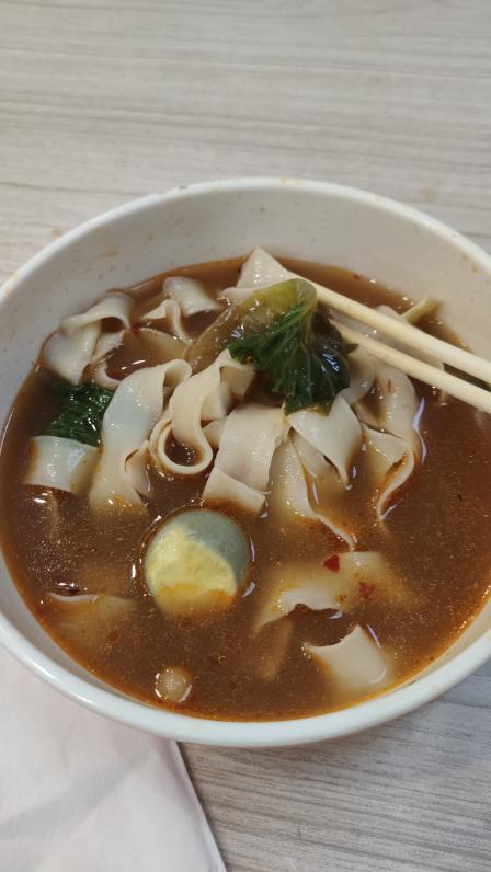 喜洋洋食府(汇景总店)-"点的牛肚刀削面,没有了.来了一个牛肉刀削.