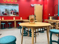 -塔斯汀中国汉堡(徐汇汇京广场店)
