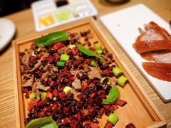 罗勒豉椒炒薄切牛肉-小大董·烤鸭(凤凰汇店)