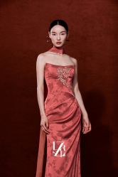 -Renee芮亦婚纱