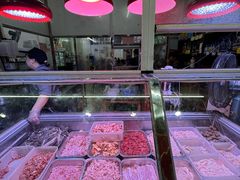 -周良天山牛杂城(天山路总店)