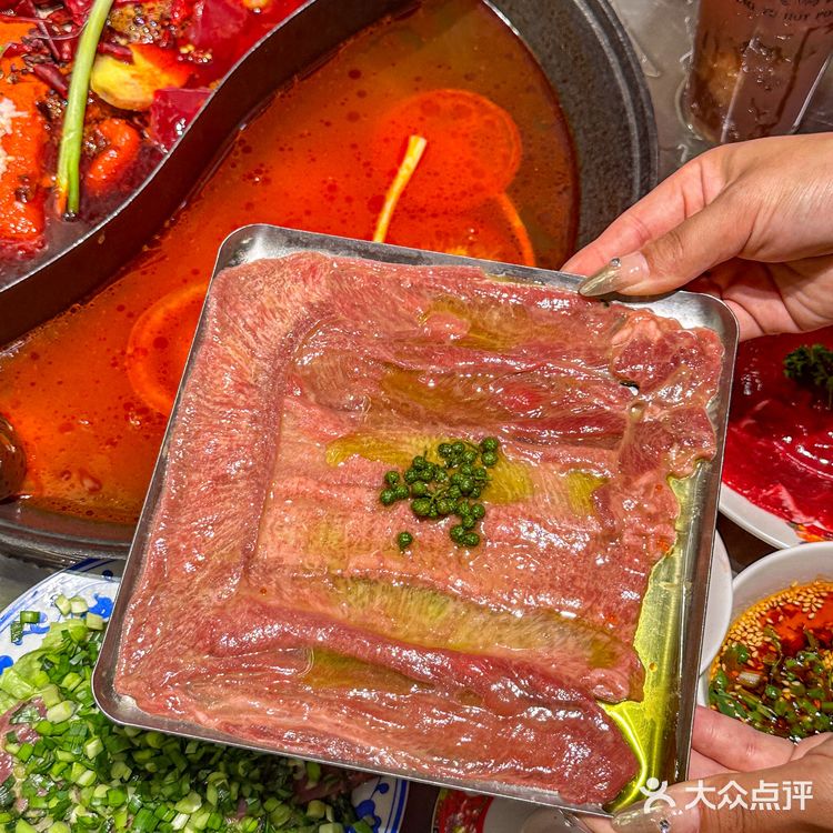 珠海的!!新开的!!朱光玉火锅馆!!!