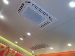 -塔斯汀中国汉堡(白云京溪地铁站店)