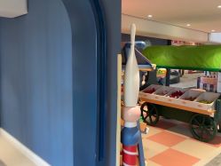 -奈尔宝·儿童乐园·亲子餐厅(华采天地店)