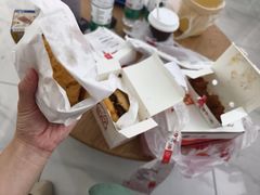 -必胜客(新中纬店)