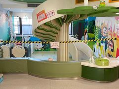 -极橙儿童齿科矫正中心(奥城店)