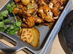 馋嘴香锅牛蛙-佬肥猫(周浦万达店)