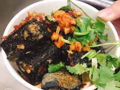 -黑色经典臭豆腐·湖南特产(坡子街店)