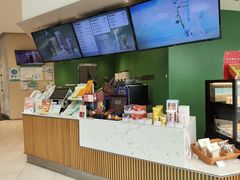 -奈雪的茶(优特汇店)