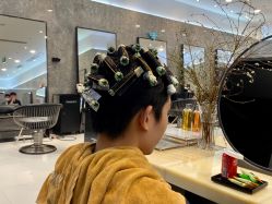 -TONI&GUY