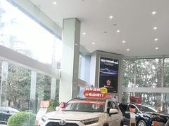 -上海和裕一汽丰田4S店(七宝店)
