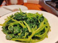 -莲餐厅·湖北菜·潜江小龙虾店(愚园路店)