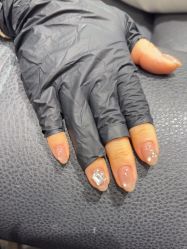 -U+nail优加专业美甲美睫