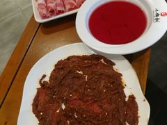-小牛叔鲜切牛肉·火锅·烤肉自助(公济桥路店)