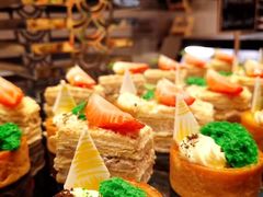 -郑州富力万达文华酒店·云端美食汇自助餐厅