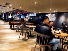 -肯德基(成都机场T2到达精选店)