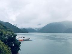 -杭州千岛湖皇冠假日酒店大堂吧