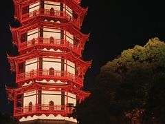 -绳金塔