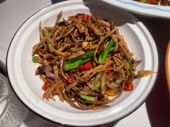 -花椒俏川菜小馆(南海万达店)