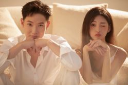 点击看大图 -至臻微拉婚纱摄影