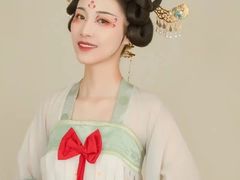 -金夫人化妆摄影职业培训学校