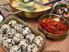 金枪鱼饭团-HOTISLAND海鸡岛·韩国料理(江南西店)