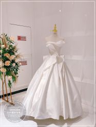 -GRACE KELLY婚纱与礼服(北京店)