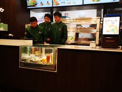 -德克士(虹桥火车站店)