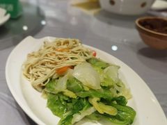 -六泰居·尔滨地标·东北菜(黄河路店)
