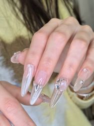 -槿里日式美甲工作室