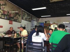 大堂-清真永恒华威肉饼(潘家园店)
