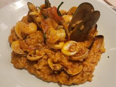 -港丽餐厅(高德置地店)